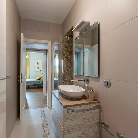 Apartament Vista Su San Pietro - La Venere Su *