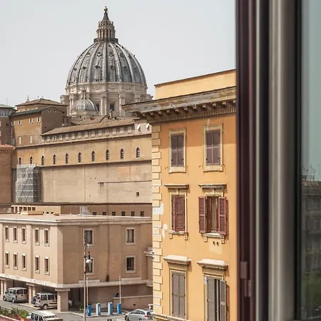Vista Su San Pietro - La Venere Su * Rome